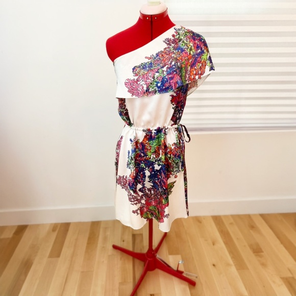 Halston Heritage One Shoulder Silk Dress In Fluorescent Coral Print - Picture 3 of 8